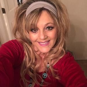 Meet your Posher, Vicki